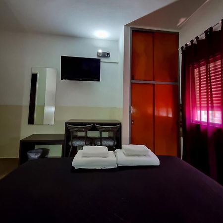 Hotel Belgrano San Luis Buitenkant foto