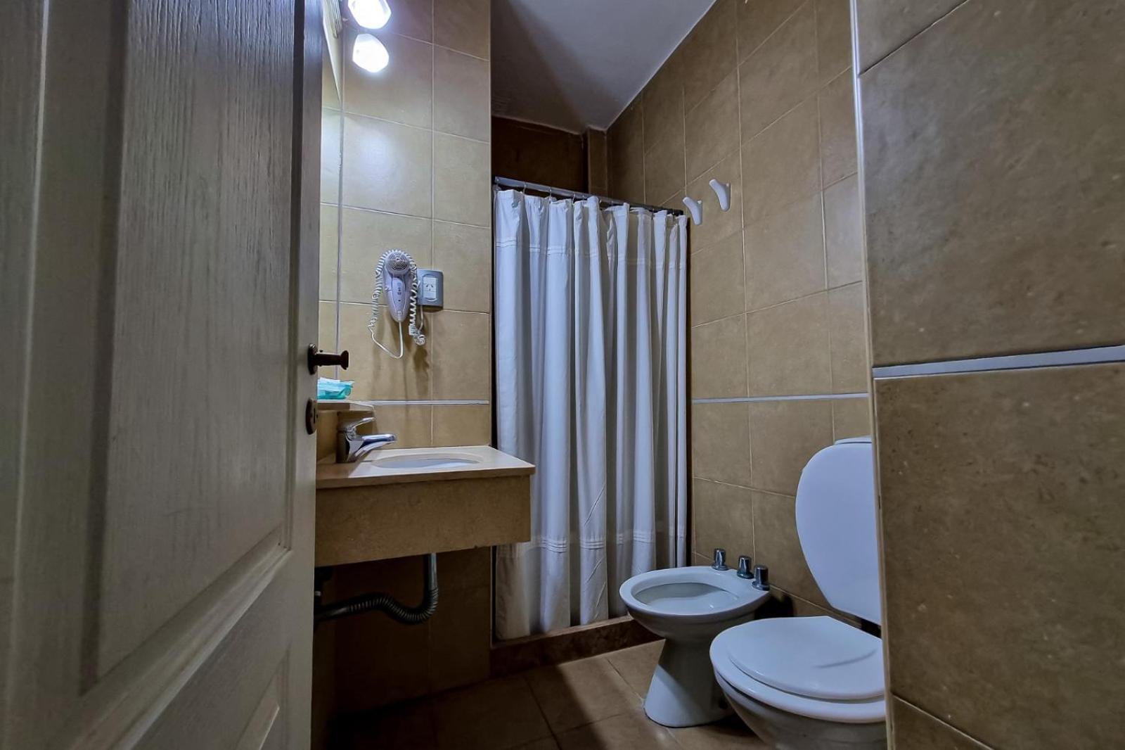 Hotel Belgrano San Luis Buitenkant foto