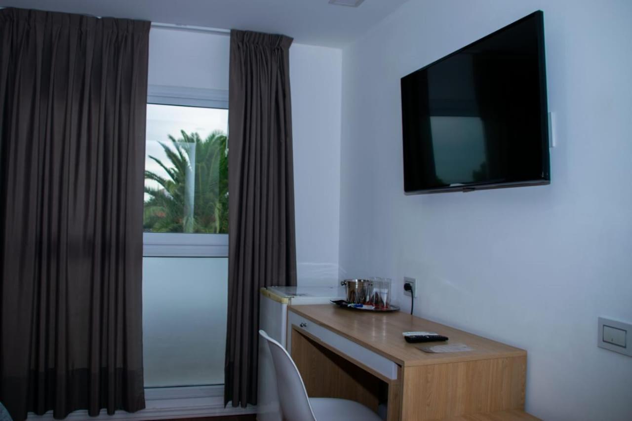 Hotel Belgrano San Luis Buitenkant foto