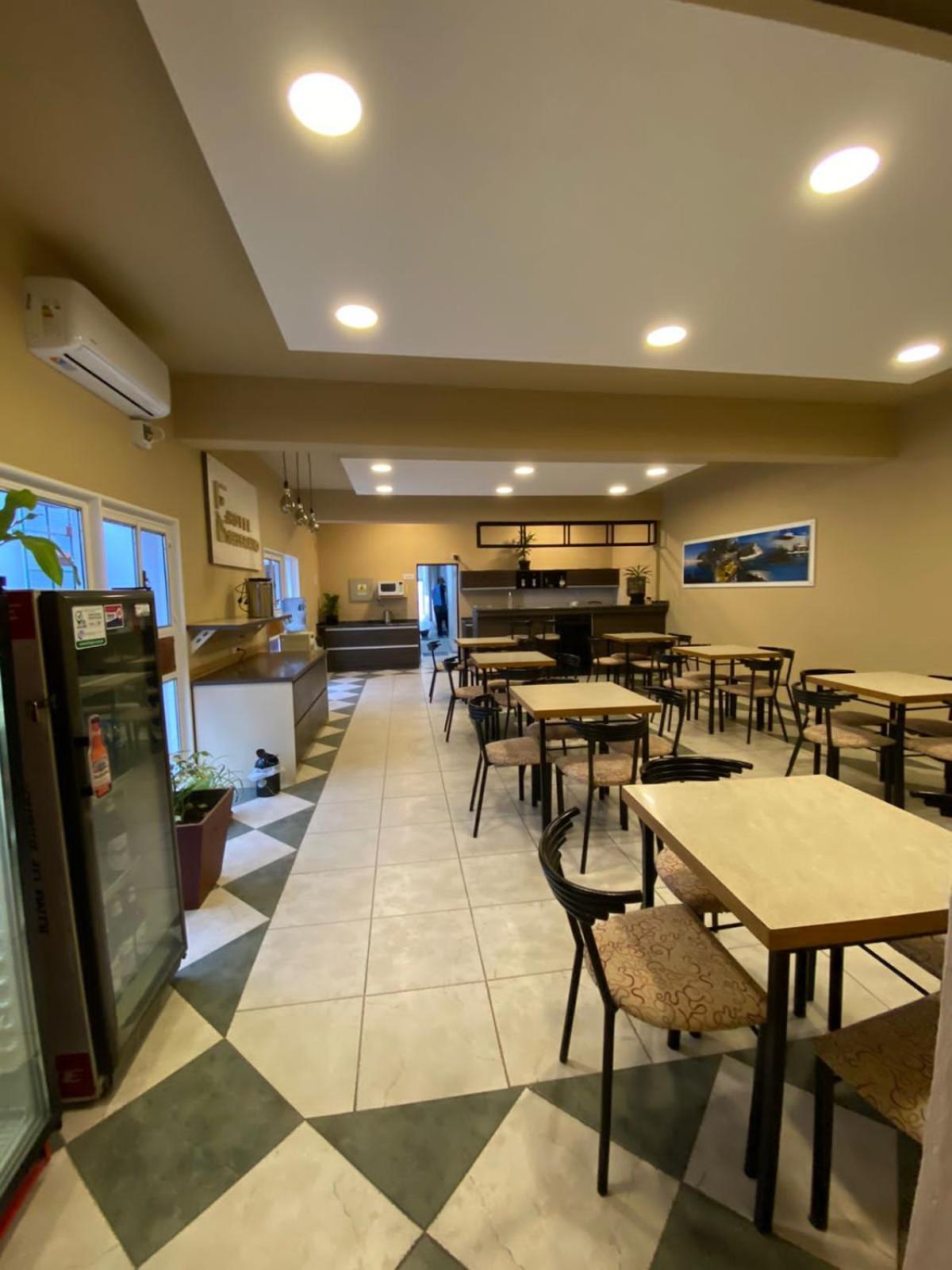 Hotel Belgrano San Luis Buitenkant foto